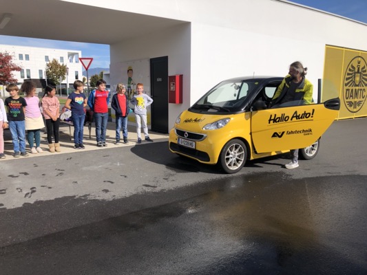 hallo_auto_3c