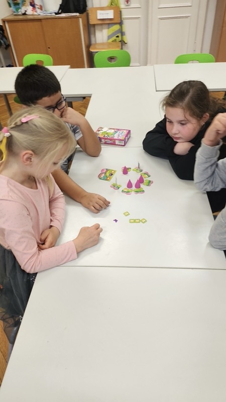 play_the_game_1