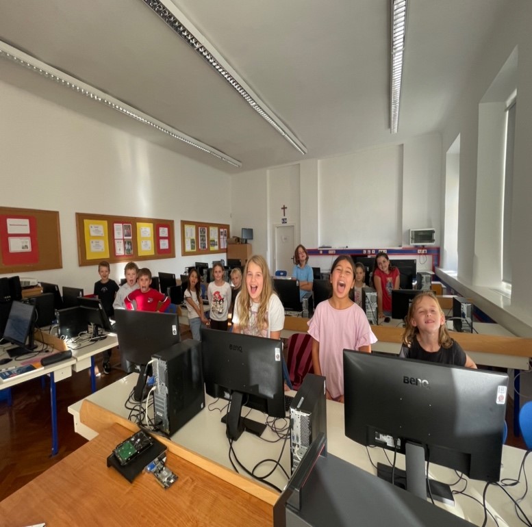 computer_kids_01
