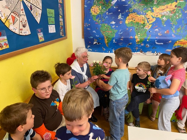 1b_besuch_sr_theresa_04
