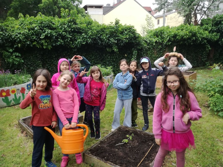 raus_in_den_garten_3