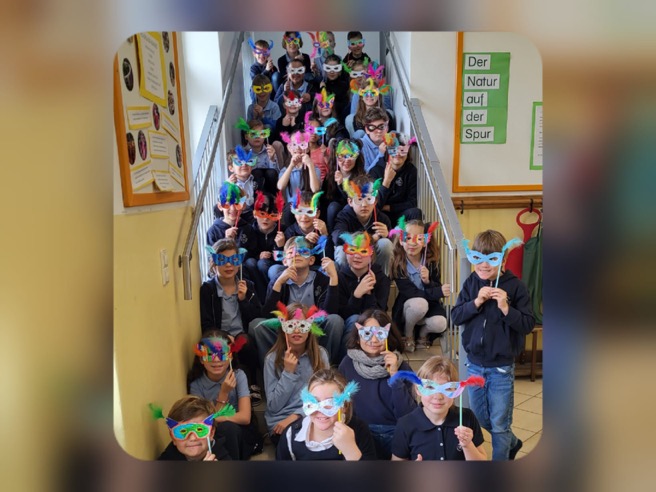 3b_1c_faschingsmasken_3