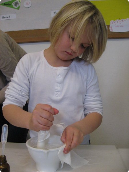 ateliertag_forschen800p_156.jpg