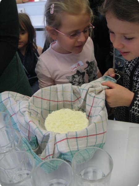 ateliertag_forschen800p_257.jpg