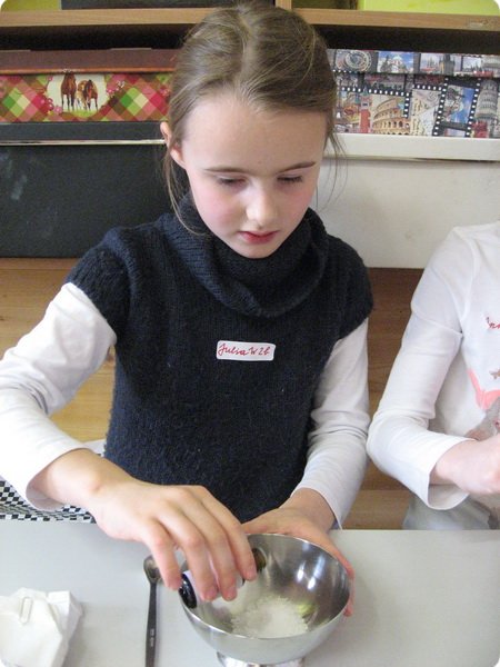 ateliertag_forschen800p_300.jpg
