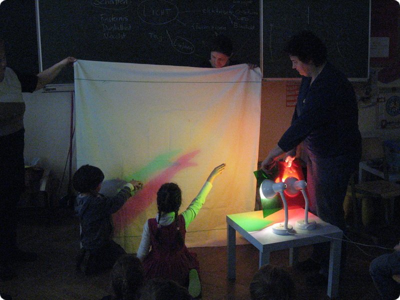 ateliertag_forschen800p_338.jpg